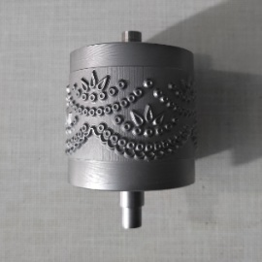 Con lăn 5cm lỗ.